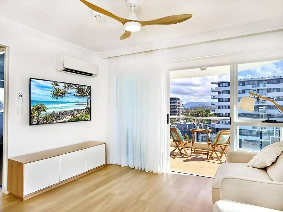 Palm Beach Renovated 1 Bedroom Gold Coast 0*,